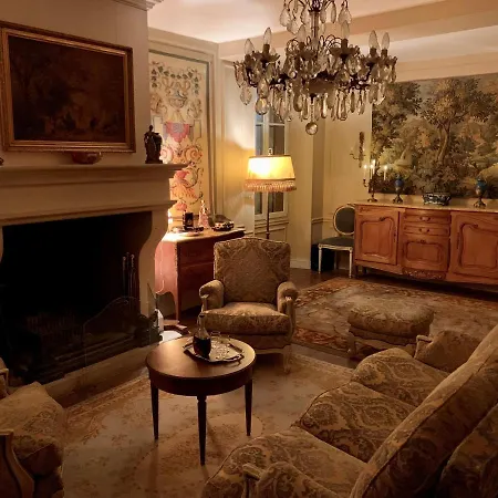 Nocleg ze śniadaniem Chateau Ratou 4*