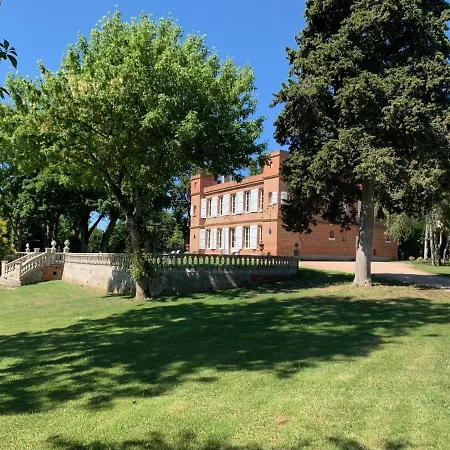 Bed & Breakfast Chateau Ratou