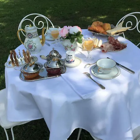 Chateau Ratou Saint-Clar-de-Riviere