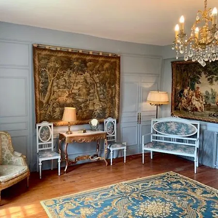 Chateau Ratou Bed and breakfast Saint-Clar-de-Riviere