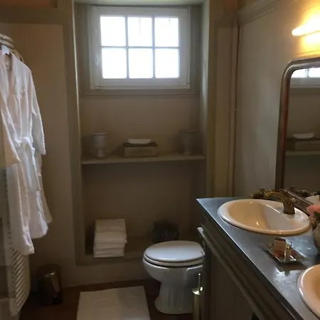 Chateau Ratou 4* Saint-Clar-de-Riviere