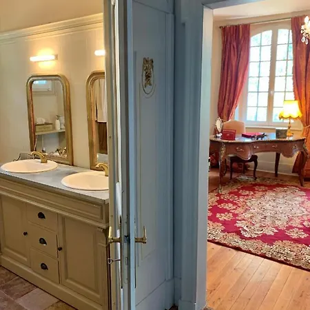 Bed and breakfast Chateau Ratou Saint-Clar-de-Riviere